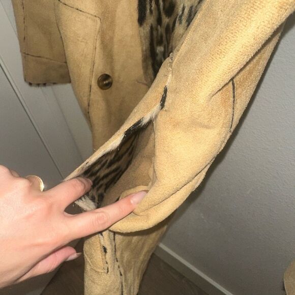 Guess Annette Reversible Coat - Cheetah Print - Picture 5 of 13